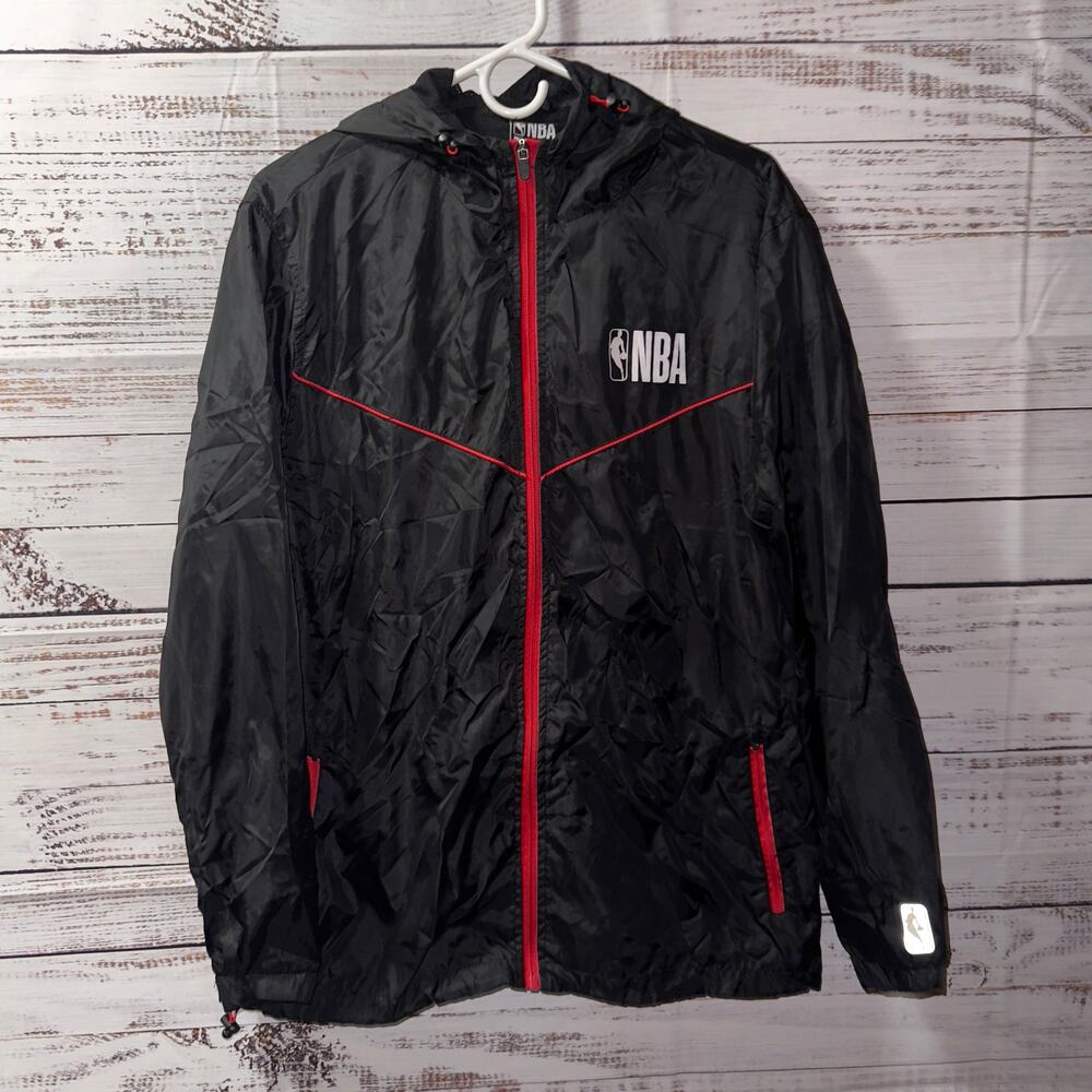 NBA Zip Up Windbreaker Jacket Mens size medium